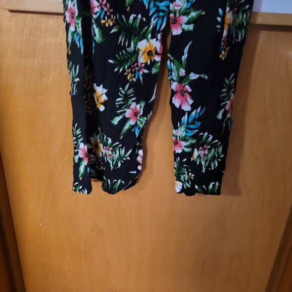 Art Class Girls 10/12 Black Floral Pants With Tie Belt Bohemian Straight Fit - Picture 4 of 6